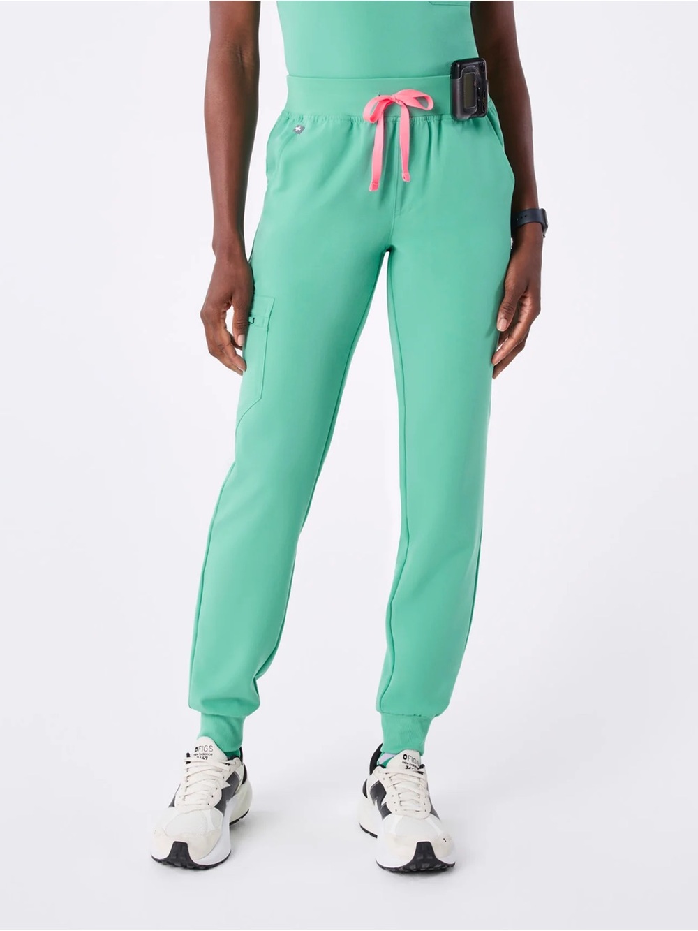 Figs Women's Scrub Set - Picture 3 of 3